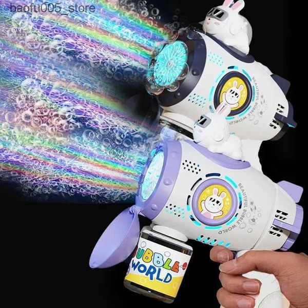 Neuheitsspiele Baby-Badespielzeug Die Bubble Gun Rocket ist so Astronaut, die Bubble Gun Machine ist mit einem Licht ausgestattet und das automatische Gebläse des Pomperos-Spielzeugs ist Q240307
