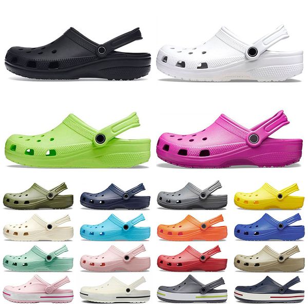 Croc Classic Clog Tasarımcı Sandalet Erkekleri Kadın Sandal Yaz Plajı Terlik Su geçirmez Slaytlar Siyah Beyaz Hemşirelik Hastanesi Çocuklar Erkekler Serim Açık Mekan Ayakkabıları M4-M11