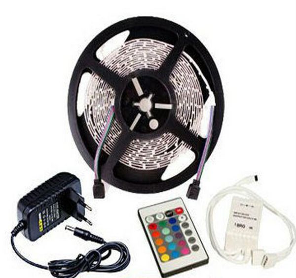 5 Meter pro Rolle RGB-LED-Streifen, SMD 2835, 300 LEDs, 12 Volt, 60 LEDs, nicht wasserdicht, 24-Tasten-Fernbedienung, 2 A-Netzteil 5124072