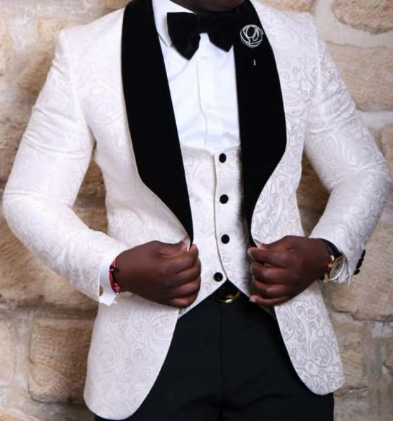 Adatta Nuovo stile Groomsmen Scialle Smoking smoking rossa/bianca/Black Men Abito matrimonio Best Man Blazer (giacca+pantaloni+cravatta+gilet) C46