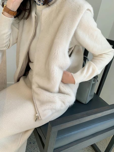 Pele de inverno feminino colete de pele do falso capuz removível sem mangas coreano moda meninas quente com capuz casaco de pele do falso jaqueta feminina preto branco