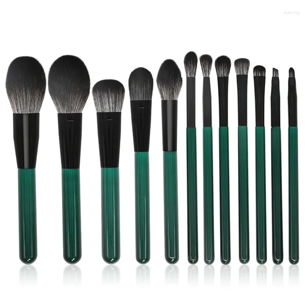 Pincéis de maquiagem 12pcs / Set Foundation Powder Blush Eyeshadow Wood Handle Concealer Alta qualidade Make Up Brush Ferramentas de beleza