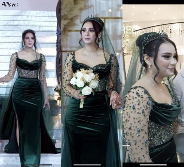 Vestidos de noite de veludo verde escuro com mangas compridas Arábia Saudita Mulheres vestidos de festa formais brilhantes strass frisados vestidos segunda recepção vestido de baile CL3363