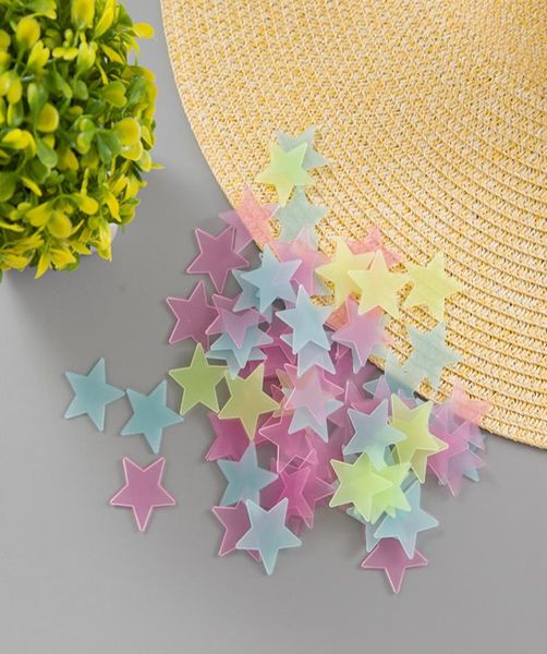 100 pezzi Set stelle 3D brillano nel buio Luminosi adesivi murali luminosi per la camera dei bambini soggiorno Adesivo decorazione domestica1470929