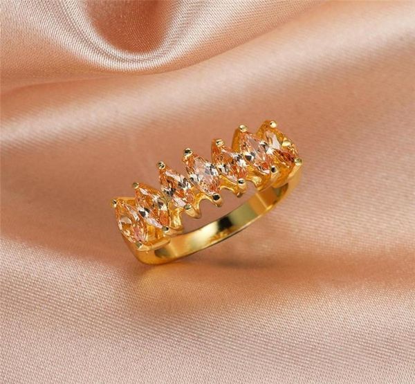 Anéis de casamento de luxo feminino champanhe cristal pedra jóias delicada cor ouro para mulheres bonito noiva folha zircão anel de noivado 8485268