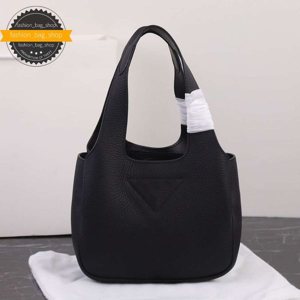 Designer Bag Totes Borse sotto le ascelle Mini Classic Pelle di vitello Cibo Cestino di verdure Frizione Portafogli Borsa tote in pelle Borse a secchiello Donna Fibbia