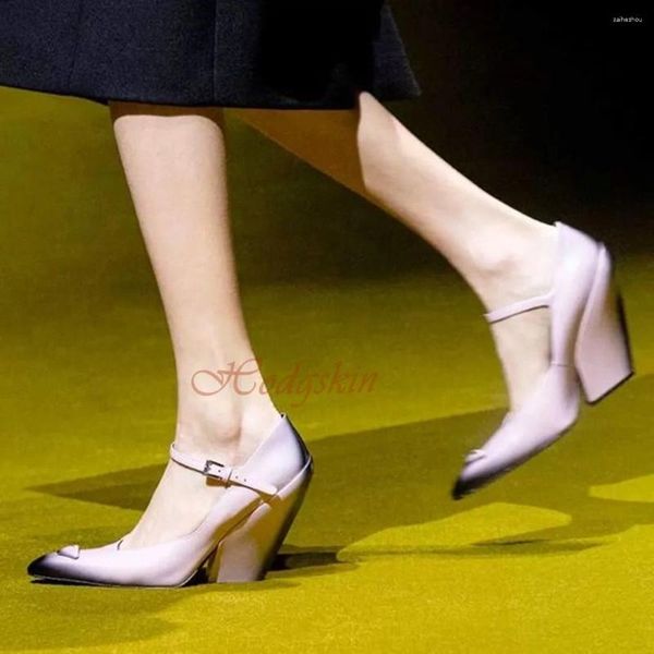 Scarpe eleganti Tacchi alti spessi Fibbie Cinturini Décolleté Punta a punta Colori misti Stile Donna Sfilata di moda per feste estive di lusso