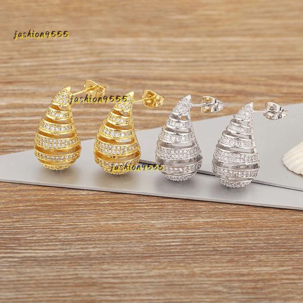 Orecchini a bottone eleganti con goccia d'acqua per le donne 14K oro coreano moda zircone lucido cava ciondola gioielli orecchio dichiarazione 2024 orecchini di design gioielli Orecchini