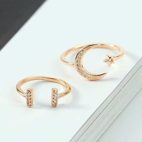 Anello combinato con lettera T della luna personalizzato del trendsetter giapponese e coreano anello di coda con apertura regolabile in zircone femminile