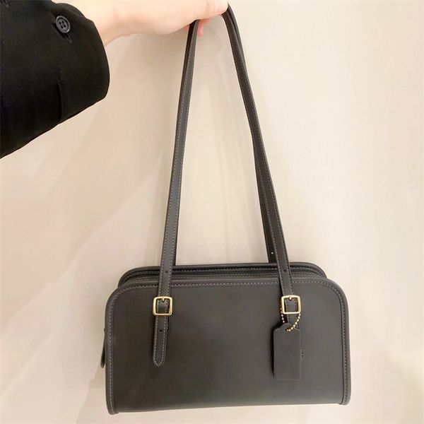 Kadın Tasarımcı Cüzdanları Crossbody Pochette Swing fermuarlı çanta erkek moda deri debriyaj çantası omuz omuz çantası lüks el çantası sacoche alt koltuklu tote bowling çanta