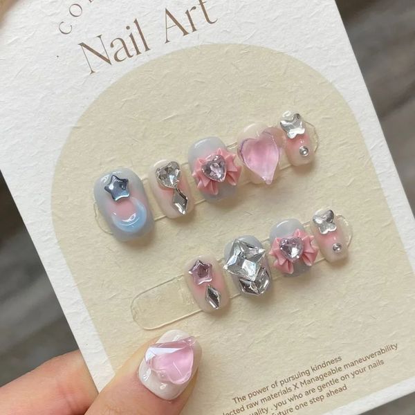 Симпатичные накладные ногти ручной работы, короткие розовые корейские каваи, многоразовые клейкие накладные ногти, очаровательный дизайн, искусственные кончики ногтей, искусство маникюра 240306