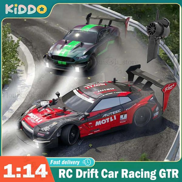 Carro elétrico / RC 1 14 4WD RC Drift Car Racing 2.4G Carro de controle remoto com tração nas quatro rodas Carro de deriva com controle remoto GTR Modelo de carro de controle remoto Brinquedo T240308