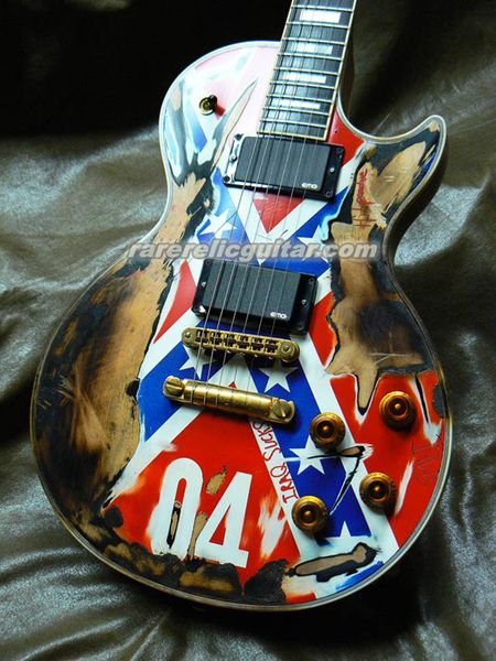 Verbesserte Heavy Relic 1987 Zakk Wylde 04 REBEL FLAG Fire Burn E-Gitarre China Active EMG Pickups 9V Batteriekasten Gorver Mechaniken Gold Hardware Satinierter Korpus