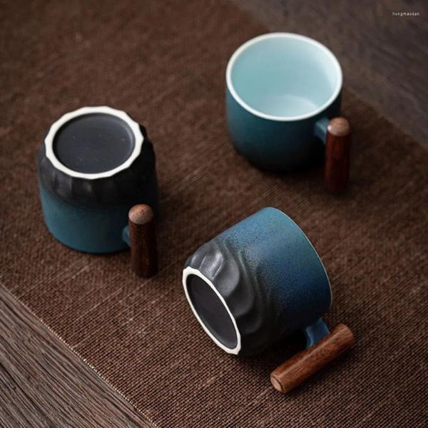 Caffettiere Ceramica Tazza retrò in ceramica Smalto sfumato squisito Tinta unita Manico in legno fatto a mano Filtro Tazza da tè Casa