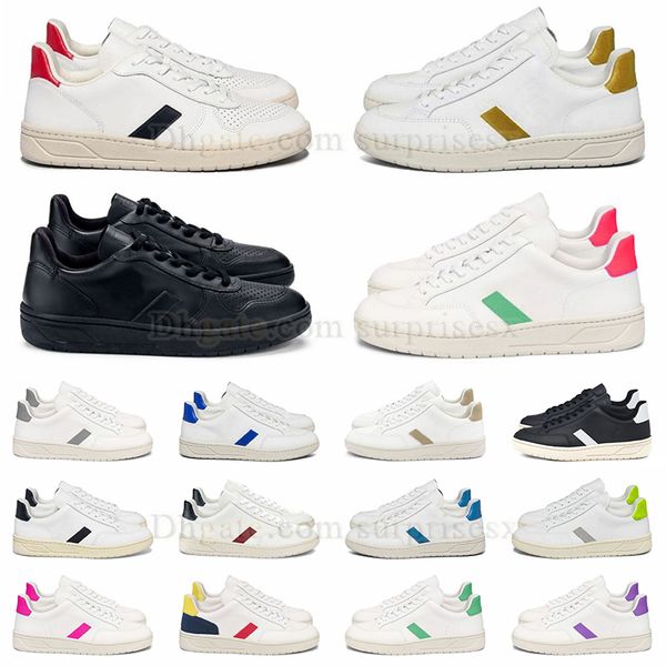 Scarpe di design di lusso V-10 Campo Scarpe casual V10 12 Urca Lace Up Vera pelle scamosciata Uomo Donna Sneakers Triple Nero e bianco Cielo Blu Rosa Beige Tenis Canvas Scarpe