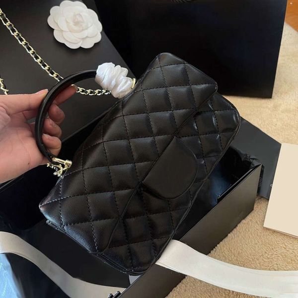 CC Çantalar Lüks Marka Klasik Mini Flep Dikdörtgen Kapitone Siyah Tutar Totes Altın Metal Donanım Matelasse Zincir Crossbody Omuz Kozmetik Kılıf Vanity H