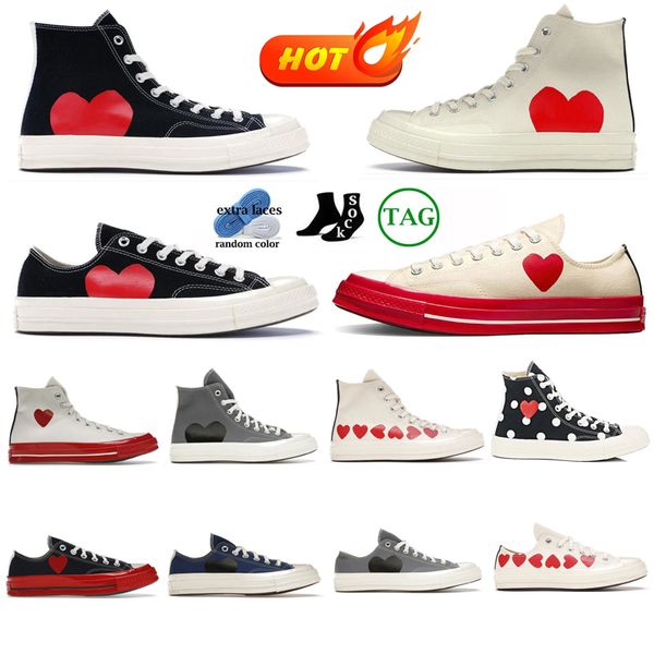 2024 Sapatos de lona de plataforma Comme des Garcons Jogar tênis de grife cdg branco preto corações azul cinza vermelho alto baixo homens mulheres clássicos casuais cdgs sapatos