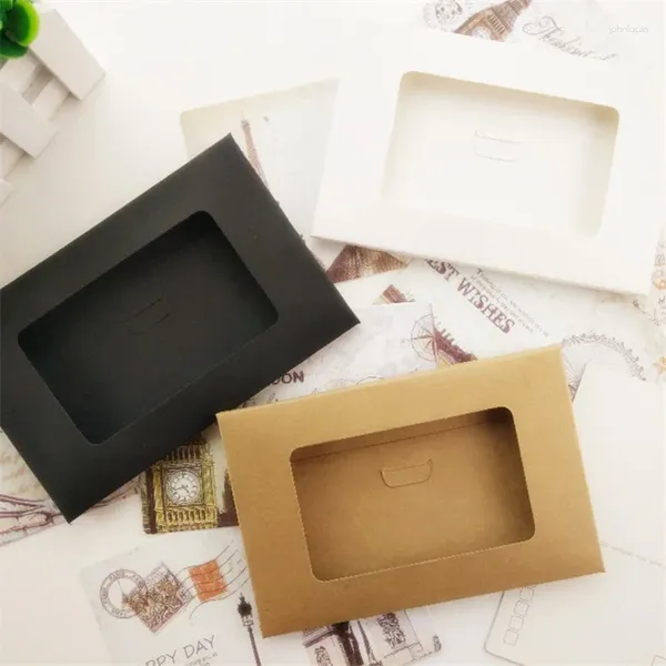 Geschenkverpackung 50 teile/los Vintage Hohl Design Schwarz / Weiß Braun Kraftpapier Umschlag Postkarte Boxen Gruß PO Post Karte Paket Tasche