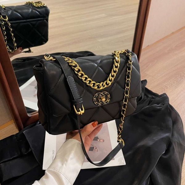 Bolsas de ombro da loja têm 90% de desconto na nova moda e lazer Bolsa pequena estilo perfumado para mulheres na moda Diagonal Cross Ling Grid Chain Advanced Western