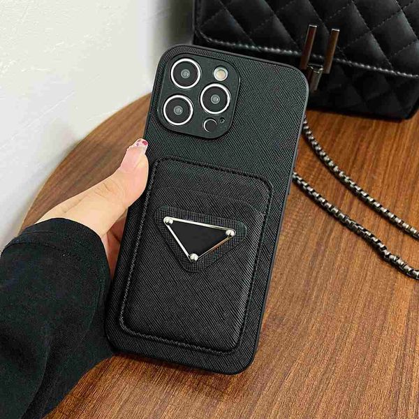 Handyhüllen Designer-Ledertaschen für iPhone 14 13 12 11 Pro Max 15Pro 15 Plus 14Plus 14Pro 13ProMax Classic Letter Mobile Cover Kartenhalter Taschenetui 240304