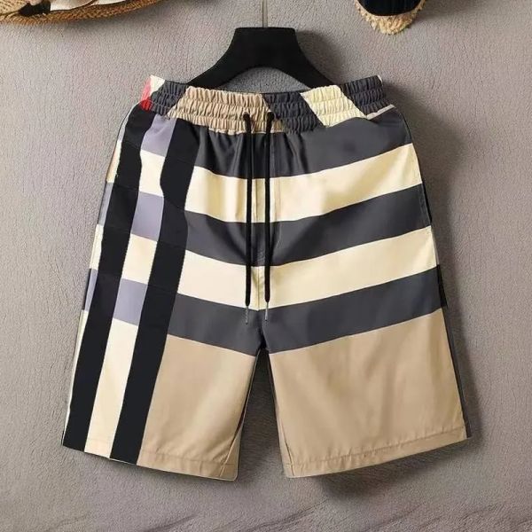 2024 Homens e Mulheres Designer Shorts Verão Casual Street Wear Secagem Rápida Maiô Xadrez Listrado Impressão Beach Resort Calças de Praia Tamanho Asiático M-3XL