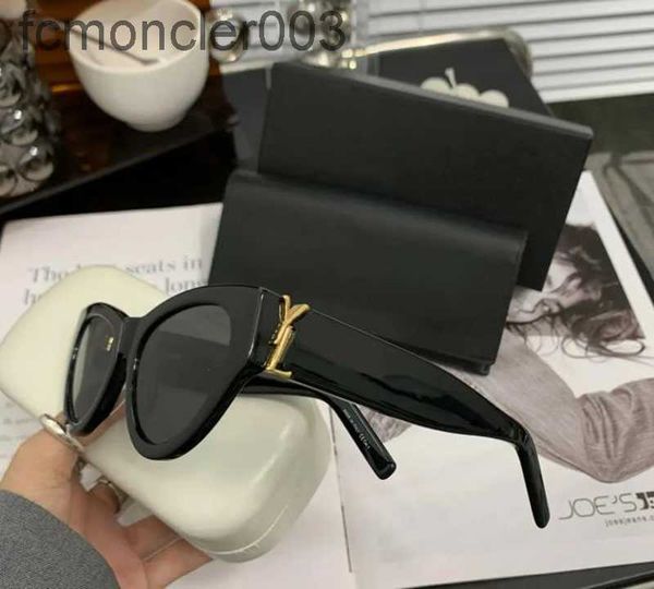 Kadınlar ve Erkekler İçin Lüks Güneş Gözlüğü Tasarımcı Y SLM6090 Aynı Stil Gözlükleri Klasik Kedi Göz Dar Çerçeve Kelebek Kutu 8bbp
