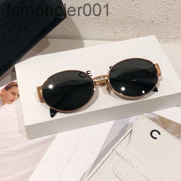 Mulheres Triomphe Oval Frame Sunglasses 943 4235 40194 Homem Metal Espelho Pernas Lente Verde Designer Retro Pequeno Redondo Sexy Little Women com Caixa FKYA