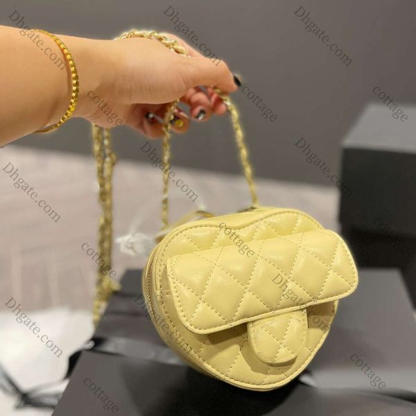 Sacos de coração bonito sacos de designer luxo marca bolsas ombro qualidade feminina thread chains saco embreagem bolsa cruz corpo arte carteira