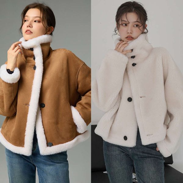 Haining indossa un cappotto intero in lana di agnello tagliato su entrambi i lati in inverno, con un lungo colore a contrasto da donna e pelliccia integrata all'esterno 851535