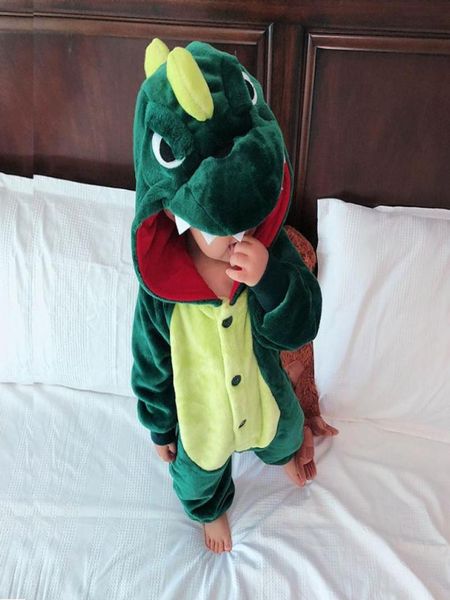 Herbst und Winter Kinder039s süße Pyjamas Jungen und Mädchen Flanell Tier Dinosaurier Onepiece1373398