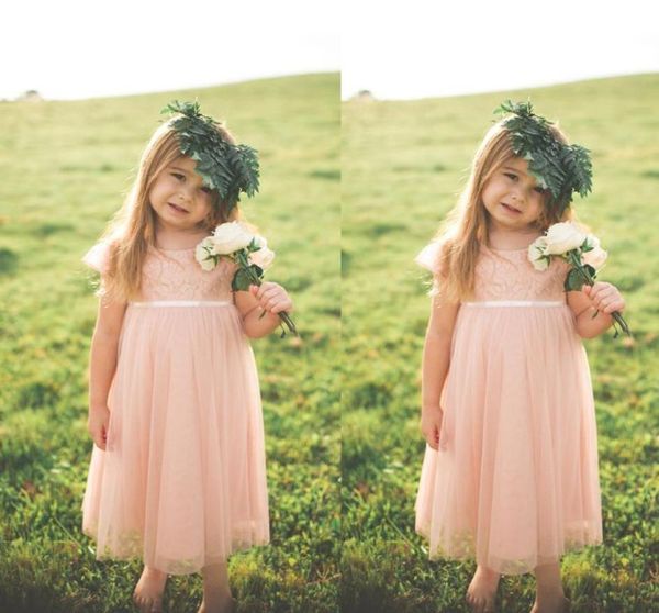 Country Style 2017 Allık Pembe Dantel ve Şifon Toddler Çiçek Kız Elbiseler Düğünler İçin Ucuz Kısa Kollu Çay Uzunluğu Resmi Gown2234575