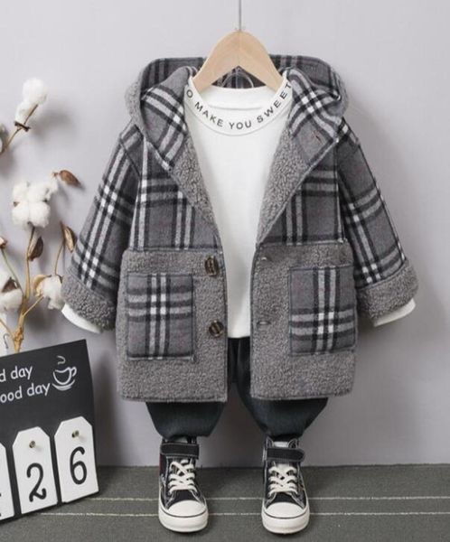 s Inverno Bambini Ragazzo Abbigliamento Plaid Neonati maschi Cappotto di peluche Stile inglese Trench monopetto medio lungo Capispalla per bambini6066869