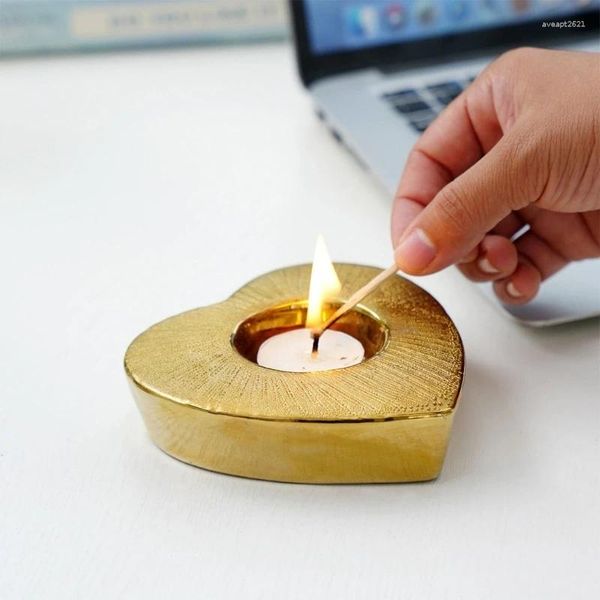 Kerzenhalter Herzförmige Keramik Kerzenhalter Ständer Hochzeit Weihnachtsfeier Heimdekorationen Desktop Teelicht