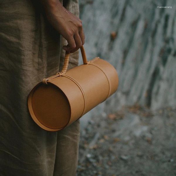 Borse a tracolla Borse di design di lusso per donna 2024 Borsa a tracolla portatile con trama a forma di botte di alta qualità a forma di botte