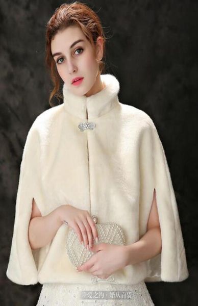 Lussuoso Piuma di struzzo Scialle da sposa Involucri di pelliccia Matrimonio Coprispalle Cappotto Sposa Inverno Festa di nozze Boleros Giacca Mantello LD02596024739