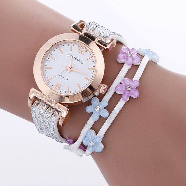 Regali speciali Orologi da donna Moda Avvolgente Lucchetto Bracciale con fiocco di neve con diamanti Orologio da polso da donna Quart239i