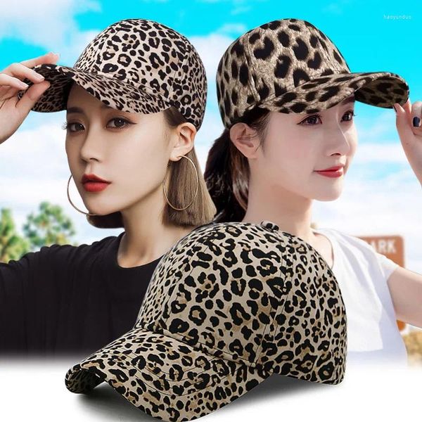 Top Caps İlkbahar ve Yaz Koreli versiyonu Leopar Baskı Duck Cap Sports Sıradan Moda Beyzbol Erkekleri Kadın Kavisli Kenar Şapka