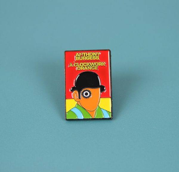 Eine Uhrwerk Orange Tarot Karte Cartoon Emaille Brosche Pin Rucksack Hut Tasche Kragen Anstecknadeln Abzeichen Mode Schmuck Zubehör2855566