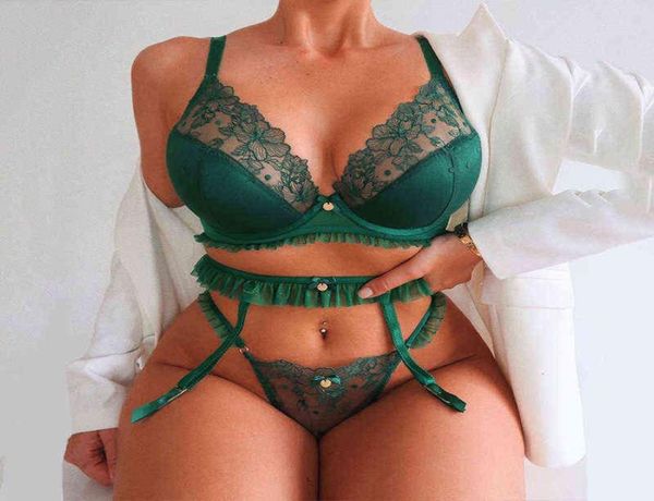 Reggiseni Set Biancheria intima di pizzo Lingerie Tre pezzi Colore verde Langerie sexy Donne Vedi attraverso indumenti da notte Sesso Porno Mesh Sheer Under We7184073