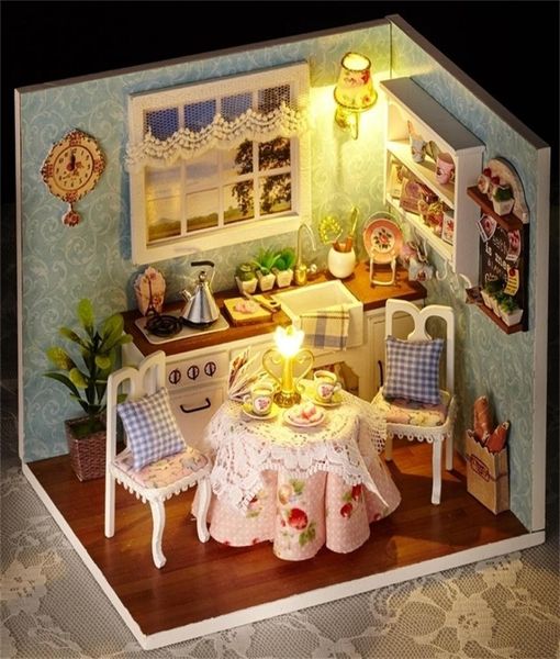 DIY Minyatür Bebek Evi Mutfak Model Oda Kutusu Toz Kapağı Ledchristmas ve Doğum Günü Hediyesi ile Ahşap Bebek Evi Oyuncakları 2012177457393