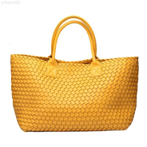 Großhandel 2023 New Fashion Style Plain Woven Bag Handtasche mit großer Kapazität Blank Label Pu-Leder Arbeits- und Reise-Tragetaschen