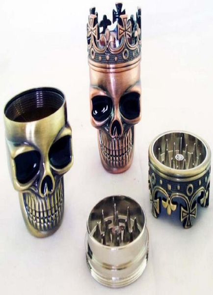 Raucherzubehör Metall King Skull Tabak Kräutermühle 3-teiliger Gewürzbrecher Handmüller Kunststoffmühlen magnetisch mit Sieb6241950