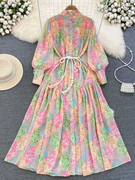 Freizeitkleider Sommer Böhmisches Blumen-Chiffon-Kleid Damen Stehen Einreiher Lange Laternenärmel Blumendruck Gürtel Lose Urlaub