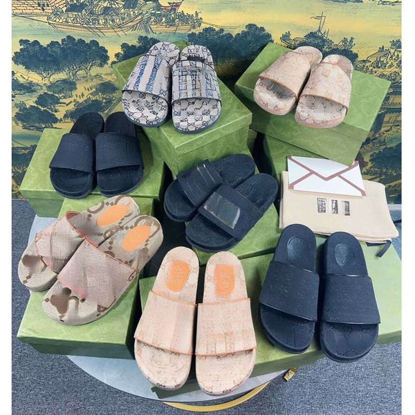 La collezione di pantofole estive più alla moda del 2024 Pantofole firmate Uomo Donna Ciabatte Sandali in pelle di gomma con stampa Scarpe con plateau Pantofole casual a righe