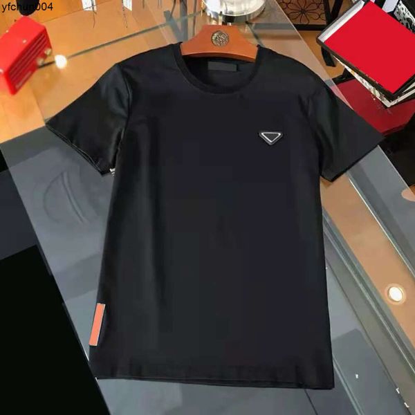 Mens Camiseta Designer Homens Camiseta Homem Preto Tee Mulheres Roupas Algodão Manga Curta Peito Triângulo Ouple Mangas High Streetbrand Crew Pescoço Carta Cr3f