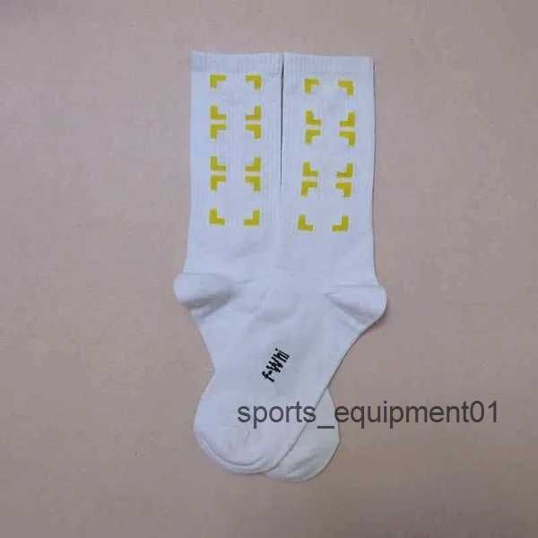 Off Brand Weiße Socken für Männer und Frauen, fünf Paar luxuriöse Sport-Winter-Socken mit Buchstaben- und Pfeil-Aufdruck, OFF MOO0