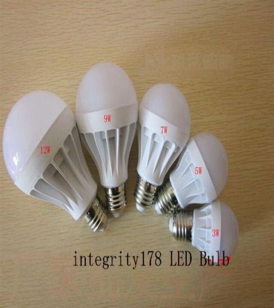 3W 5W 7W 9W 12W 15W LED ampuller LED Globe Işık Enerjisi Tasarrufu AC220V E27 Dimmable LED LAM Fabrikası Doğrudan 3 Yıl Garanti 5730 LED 5006331