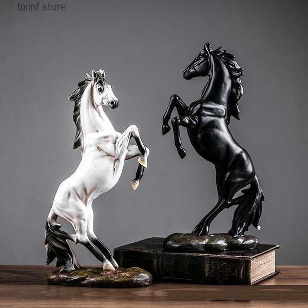 Oggetti decorativi Figurine Stile europeo Scultura di cavallo Resina Statua di animale Decorazione Regalo souvenir Soggiorno Studio per ufficio Decorazione del desktop T240309