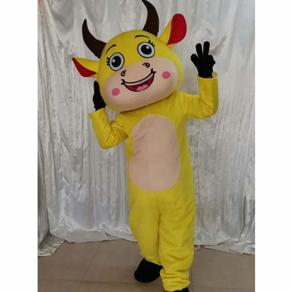 2024 Halloween Yellow Cow Costume della mascotte Fancy Dress Carnival Cartoon Theme Fancy Dress For Men Women Festival Dress