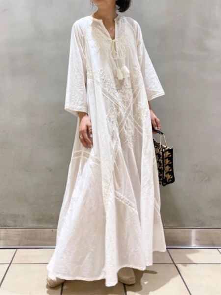 Kleid Damen Baumwolle Leinen Strand Maxikleid Weiß V-Ausschnitt besticktes Kleid lässig langes Kleid Frauen Oversize Schnürkleid weiblich locker